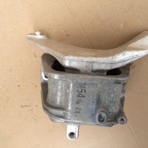 Tampon motor VW Audi Skoda Seat 1.4 tsi 1K0199262DA - Dezmembrari Auto