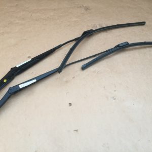 Brate stergatoare cu lamele VW Arteon 2016 2017 2018 2019 - Dezmembrari Auto