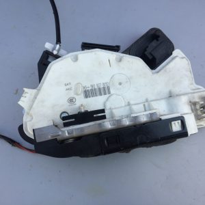 Broasca usa dreapta fata VW Golf 7 5K1837015D 5K1 837 015 D - Dezmembrari Auto