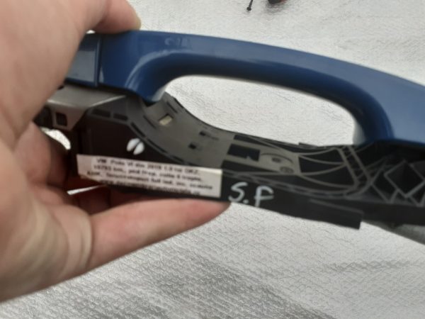 Maner usa stanga fata VW POLO 1.0 TSI DKZ - Dezmembrari Auto