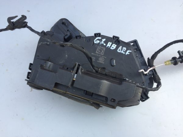 Broasca usa dreapta fata VW Golf 7 - Dezmembrari Auto