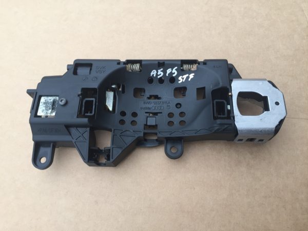 Maner interior Audi A5 F5 2018 8W0837811A 8W0 837 811 A - Dezmembrari Auto