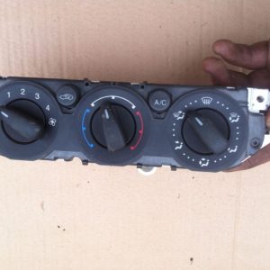 Panou aer conditionat Ford Focus 2 7M5T19980AB - Dezmembrari Auto