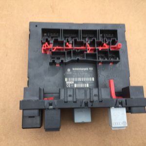 Calculator confort bornetz VW Touran 1K0937049T 1K0 937 049 T - Dezmembrari Auto