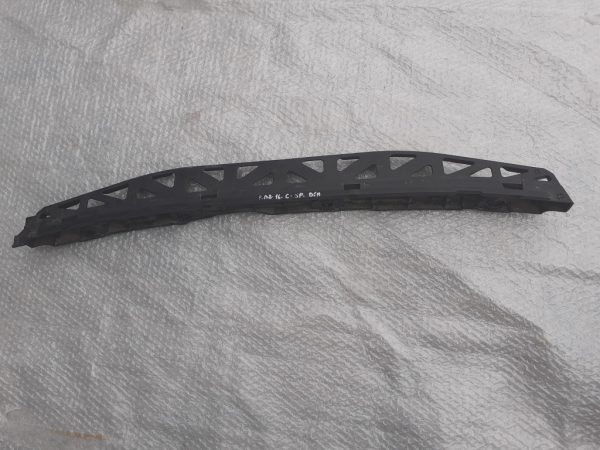 Suport central bara spate VW Passat B8 2017 variant 3G9807863B 3G9 807 863 B - Dezmembrari Auto