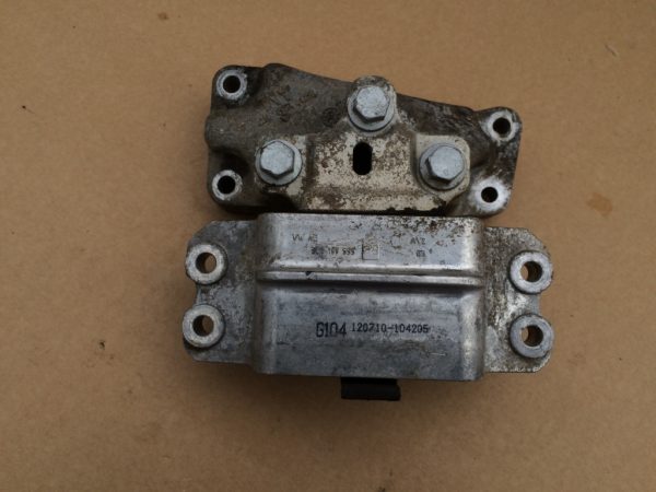 Suporti motor VW Passat 7 B7 ALLTRACK 3C0199555AL 3C0 199 555 AL - Dezmembrari Auto