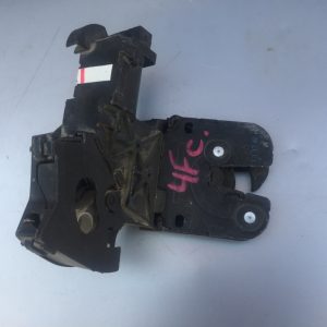 Broasca haion Audi A6 C6 4F combi 8P4827505B 8P4 827 505 B - Dezmembrari Auto