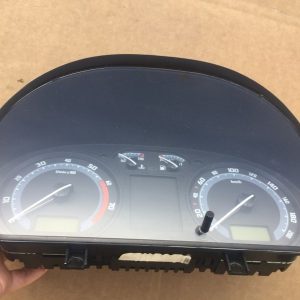 Ceasuri bord Skoda Fabia 1.2 BME 6Y0920883M 6Y0 920 883 M - Dezmembrari Auto