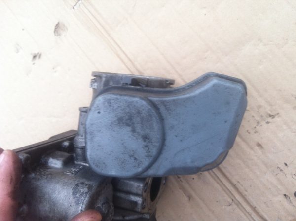 Clapeta acceleratie VW Passat B6 03G128063B 03G 128 063 B - Dezmembrari Auto