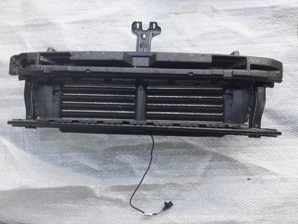 Intaritura bara fata cu repartitor aer VW Golf 7 2018 hatchback 3G0122321H 3G0 122 321 H - Dezmembrari Auto