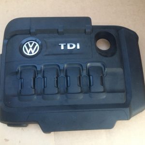 Capac motor VW Arteon 2.0 tdi CUAA 03N103925 03N 103 925 - Dezmembrari Auto