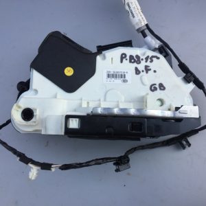 Broasca usa dreapta fata VW Passat B8 5E2837016A 5E2 837 016 A - Dezmembrari Auto