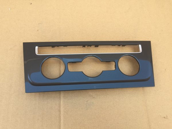 Ornament trim climatronic black piano VW Golf 7 5G2863100 5G2 863 100 - Dezmembrari Auto