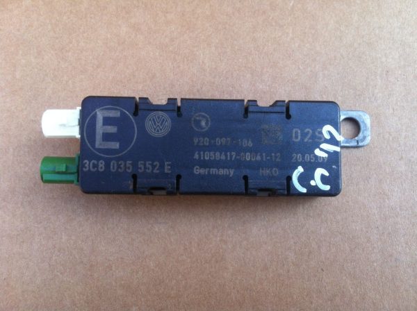 Antena VW Passat CC 3C8035552E - Dezmembrari Auto