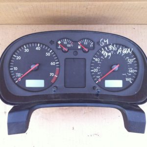 Ceasuri bord VW Golf 4 (Anglia) cod 1J0919931E 1J0 919 931 E - Dezmembrari Auto