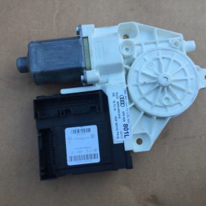 Motoras macara geam stanga fata Audi A3 8P 8P0959801L 8P0 959 801 L - Dezmembrari Auto