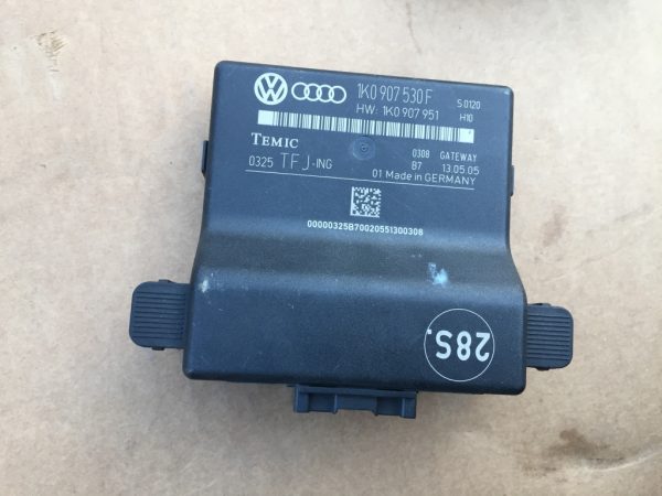 Modul Can Gateway VW Touran 1K0907530F 1K0 907 530 F - Dezmembrari Auto