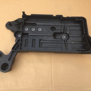 Suport baterie VW Golf 7 5Q0915331K 5Q0 915 331 K - Dezmembrari Auto