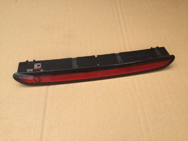 Stop haion VW Golf 7 hatchback 5G0945087B 5G0 945 087 B - Dezmembrari Auto