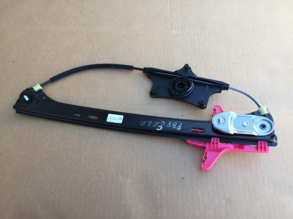 Macara usa dreapta spate VW Passat B8 variant 3G9839462B 3G9 839 462 B - Dezmembrari Auto