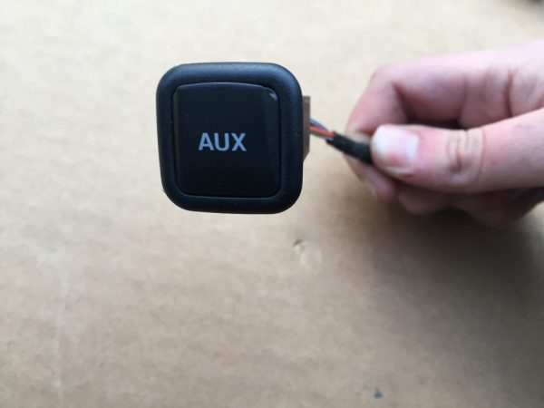 Mufa AUX Audi A4 B8 A5 Q5 8K0035474 8K0 035 474 - Dezmembrari Auto