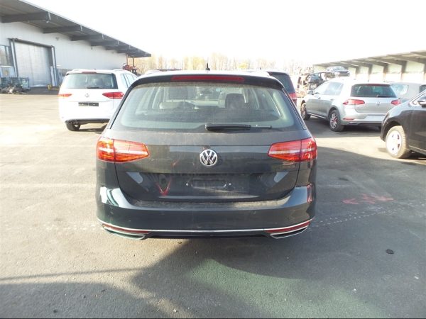 Haion VW Passat B8 2017 variant 2.0 tdi DFH - Dezmembrari Auto