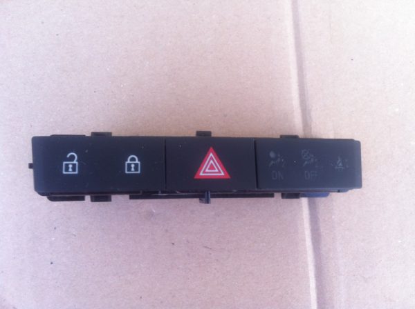 Butoane avarie blocare deblocare Opel Astra J 13285122 - Dezmembrari Auto
