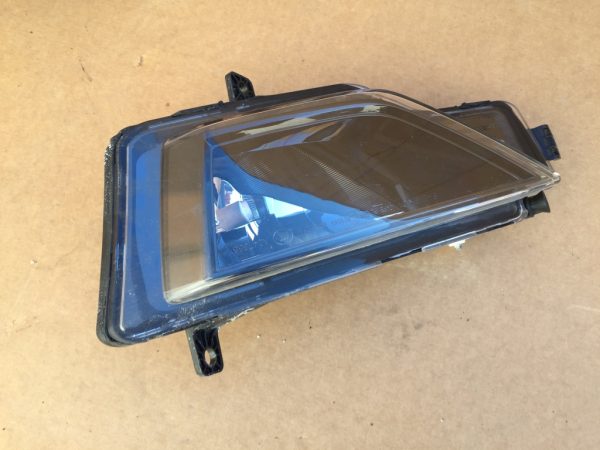 Proiector stanga VW Golf Sportsvan 2018 510941661D 510 941 661 D - Dezmembrari Auto