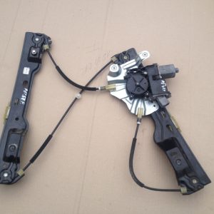 Macara geam stanga fata Opel Astra J 13350757 20951581 - Dezmembrari Auto