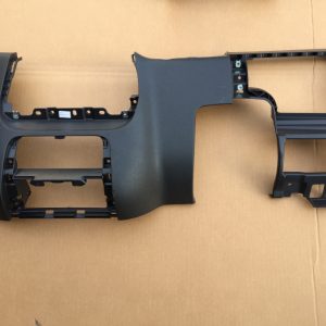 Capac plansa bord VW Tiguan 5M1857051P 5M1 857 051 P - Dezmembrari Auto