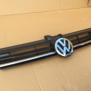Grila radiatoare cu sigla VW Golf 7 facelift 5G0853651 5G0 853 651 - Dezmembrari Auto