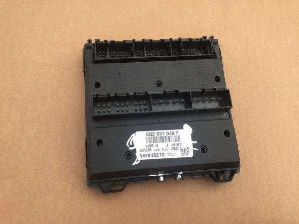 Calculator confort VW Polo 9N 2007 6Q2937049F 6Q2 937 049 F - Dezmembrari Auto