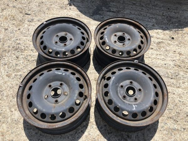 Jante / janta de tabla VW Touran pe R15 - Dezmembrari Auto