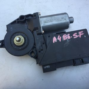Motoras macara geam stanga fata Audi A4 B6 8E1959801B 8E1 959 801B - Dezmembrari Auto
