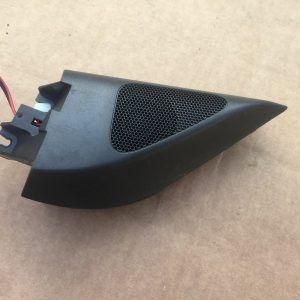 Tweeter stanga fata VW Passat B6 3C0035411 3C0 035 411 - Dezmembrari Auto
