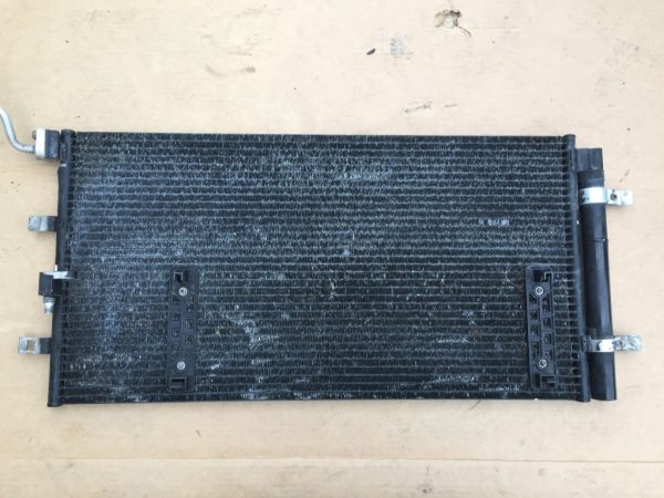 Radiator clima Audi Q5 2009 2.0 tdi CAH 8K0250401E 8K0 250 401 E - Dezmembrari Auto