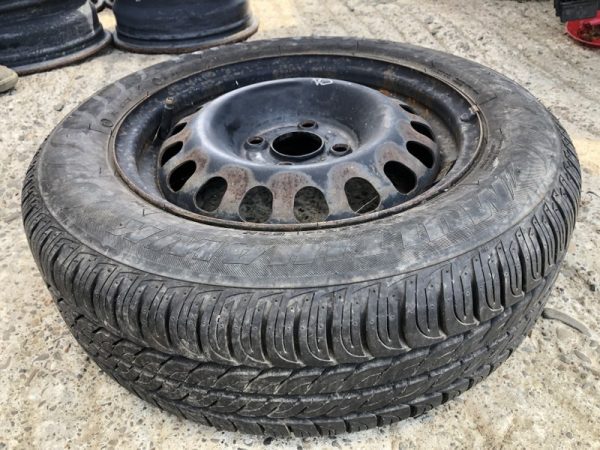 Janta de tabla cu anvelopa Firestone 175/65 Opel Corsa D pe R14 - Dezmembrari Auto