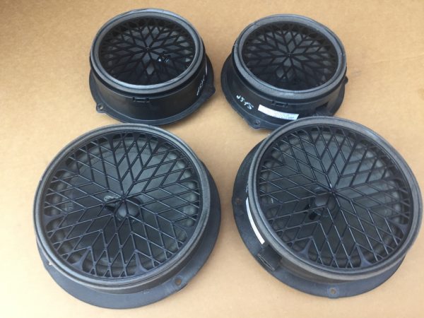 Set boxe Audi A4 B8 S-LINE 8T0035415A 8T0 035 415 A, 8K0035411 8K0 035 411 - Dezmembrari Auto
