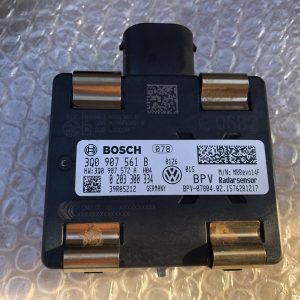 Distronic radar senzor ACC VW Passat B8 din 2016 3Q0907561B 3Q0 907 561 B - Dezmembrari Auto