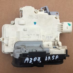 Broasca usa dreapta spate Audi A3 8P 4F0839016 4F0 839 016 - Dezmembrari Auto