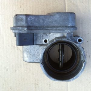 Clapeta acceleratie Audi A3 2.0 tdi BMN 03G128063B - Dezmembrari Auto