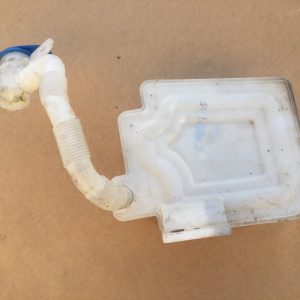 Vas lichid parbriz VW Caddy 2004 1K0955453R 1K0 955 453 R - Dezmembrari Auto