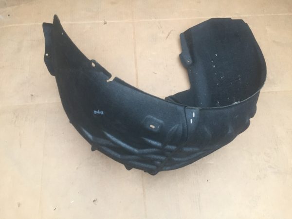 Carenaj aparatoare noroi stanga spate Volkswagen Arteon 2017 3G8810971 3G8 810 971 - Dezmembrari Auto