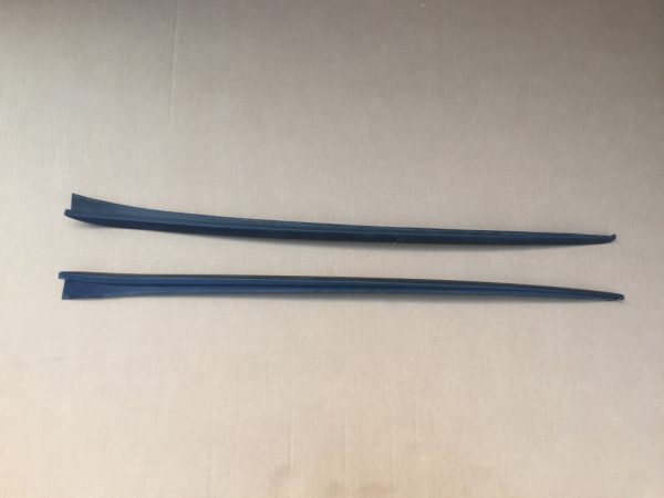 Chedere cheder parbriz stanga dreapta VW Passat B8 3G0854328, 3G0854327 - Dezmembrari Auto