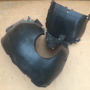 Carenaj aparatoare noroi roata dreapta fata VW Arteon 3G8805974A 3G8 805 974 A - Dezmembrari Auto