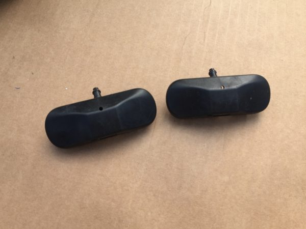Duze spalare parbriz cu incalzire tip evantai 5M0955986C 5M0 955 986 C - Dezmembrari Auto