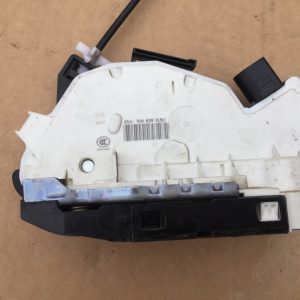 Broasca usa stanga spate VW Passat CC 5N0839015D 5N0 839 015 D - Dezmembrari Auto