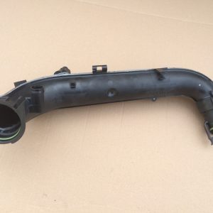 Furtun Audi A3 8v e-tron 1.4 tsi din 2014 04E145673G 04e145673L - Dezmembrari Auto