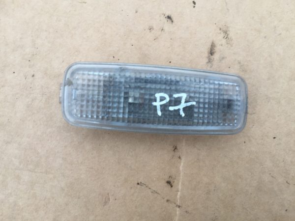 Lampa parasolar Audi A4 B7 4D0947105A 4D0 947 105 A - Dezmembrari Auto