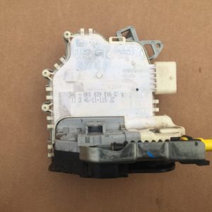 Broasca usa dreapta spate Audi A4 B8 8K0839016C 8K0 839 016 C - Dezmembrari Auto